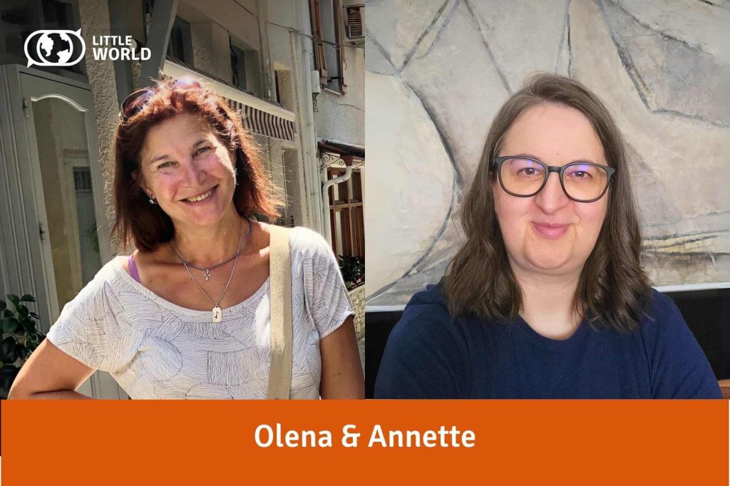 Urlaubsfoto von Olena, einer Frau mit rotbraunen Haaren, und Foto von Annette, einer Frau mit schwarzer Brille und langen dunkelblonden Haaren.