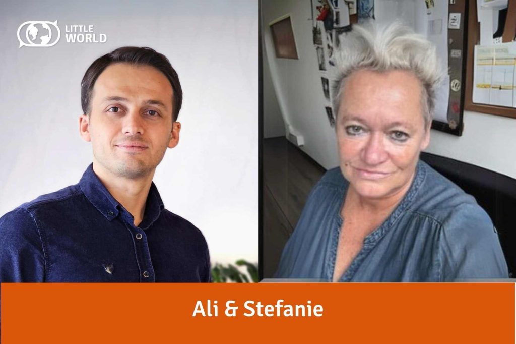 Ali, ein junger Mann mit kurzen dunklen Haare und Stefanie, eine ältere Frau mit kurzen weißen Haaren